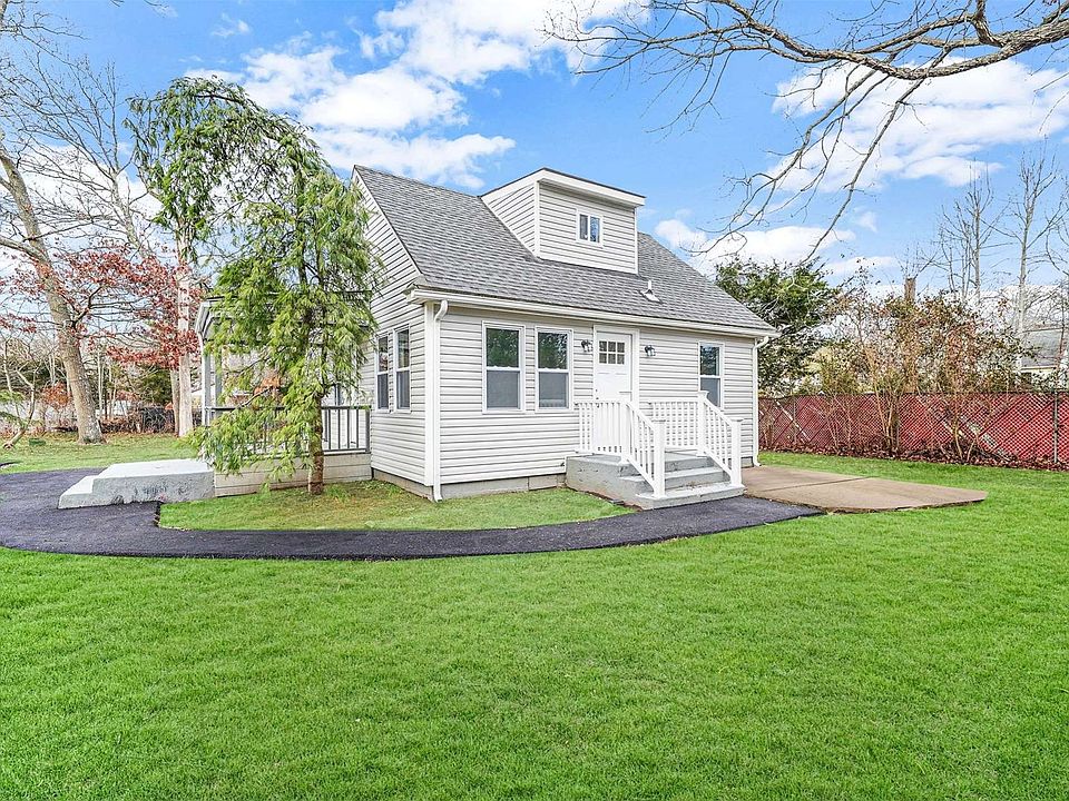 11 Washington Avenue, Mastic Beach, NY 11951 Zillow