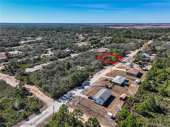 5th image of 2939 W Hasbrouck Rd