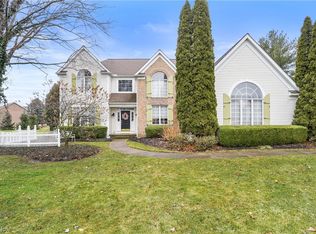 679 Sunridge Rd, Akron, OH 44333