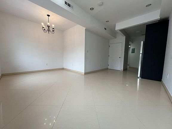 3rd image of 8438 Lefferts Blvd APT 2