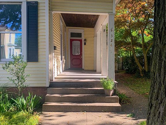 3rd image of 324 E Court St