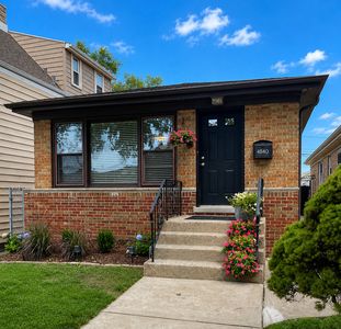 4840 W Gunnison St, Chicago, IL, 60630