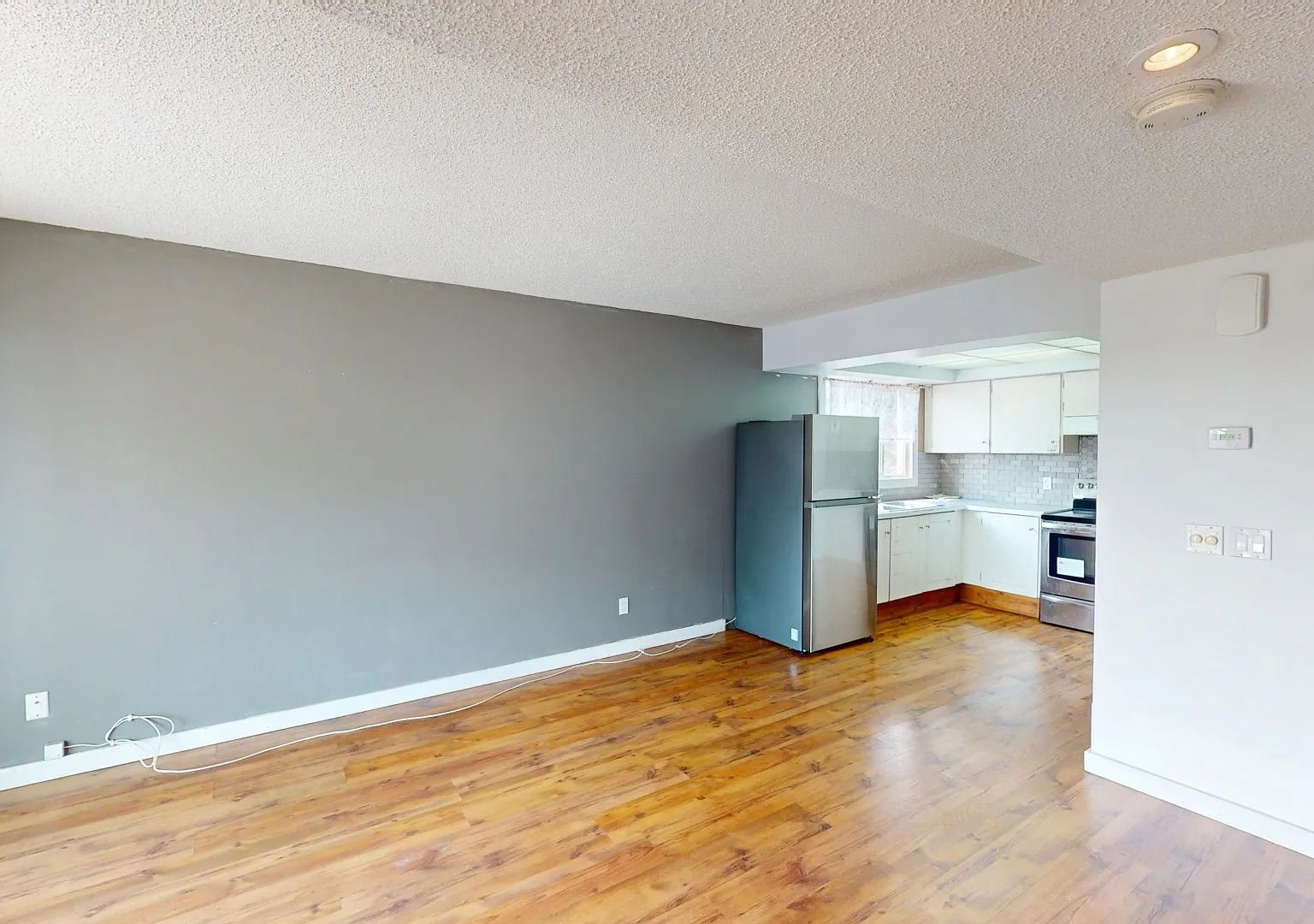 61 - 3705 Fonda Way SE — Photo 2