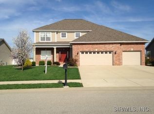 1408 Bridgehampton Rd, Troy, IL 62294