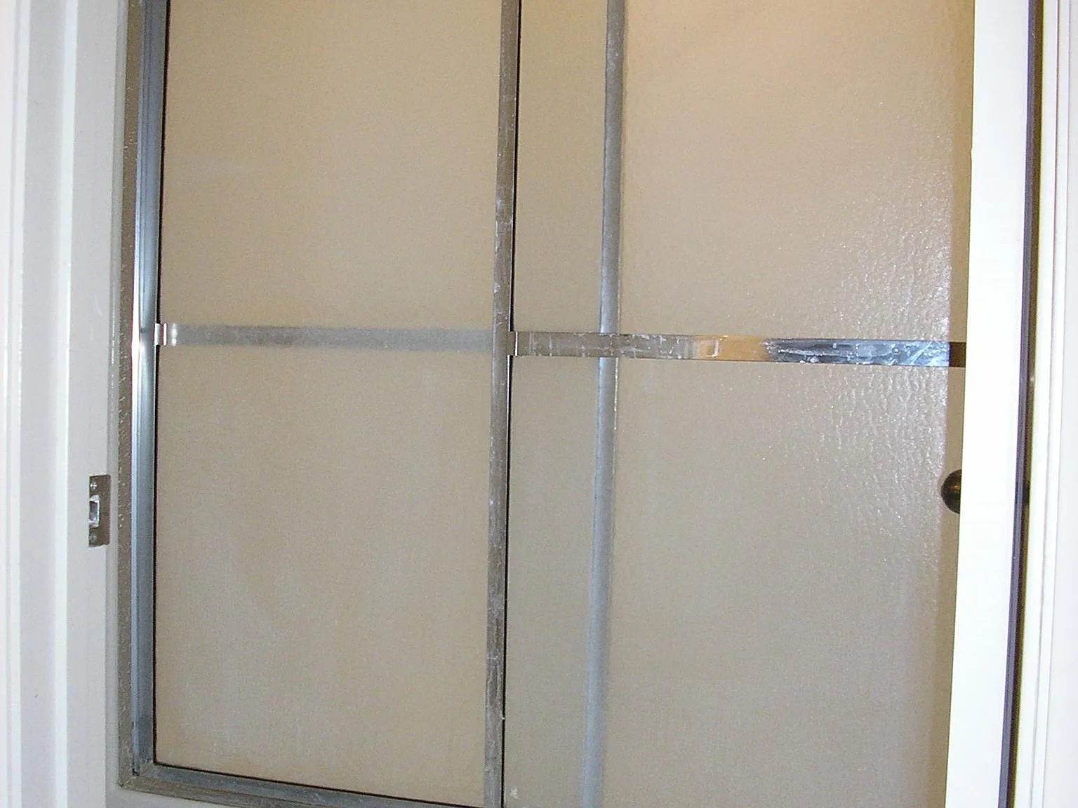 2 bed, 1044 sqft, $3,695 — Photo 2
