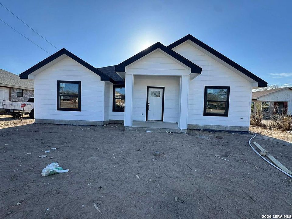 1st image of 457 La paloma Drive