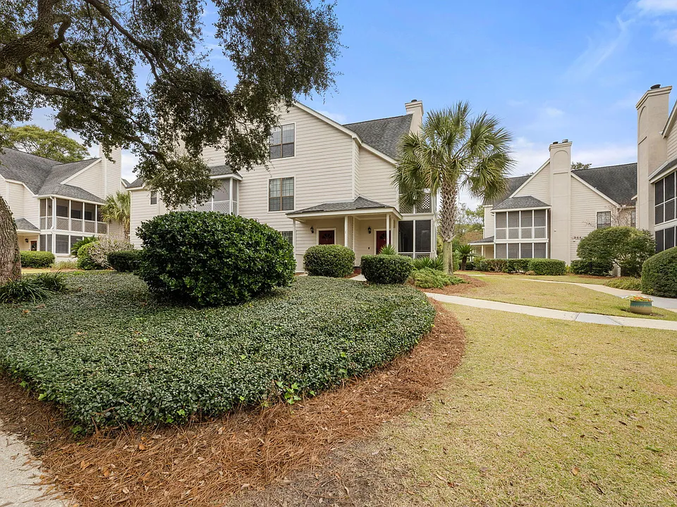 348 Sandpiper Dr #I