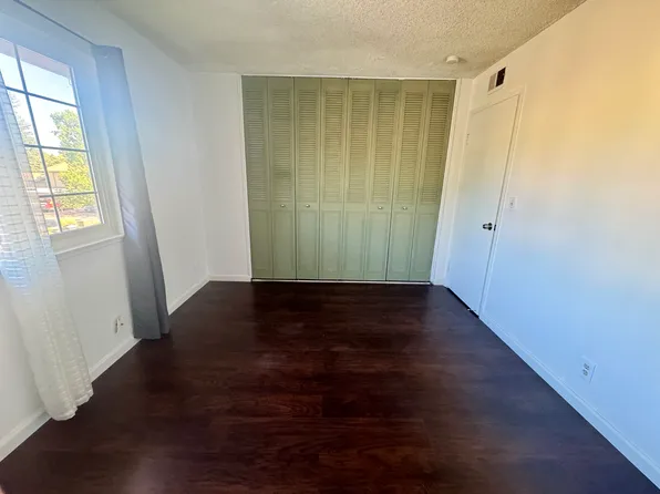 5012 Hackberry Ln, Sacramento, CA 95841