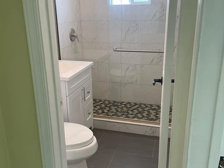 7518 Kyle St — Photo 10