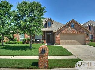 1208 Spring Ridge Ln, Flower Mound, TX 75028