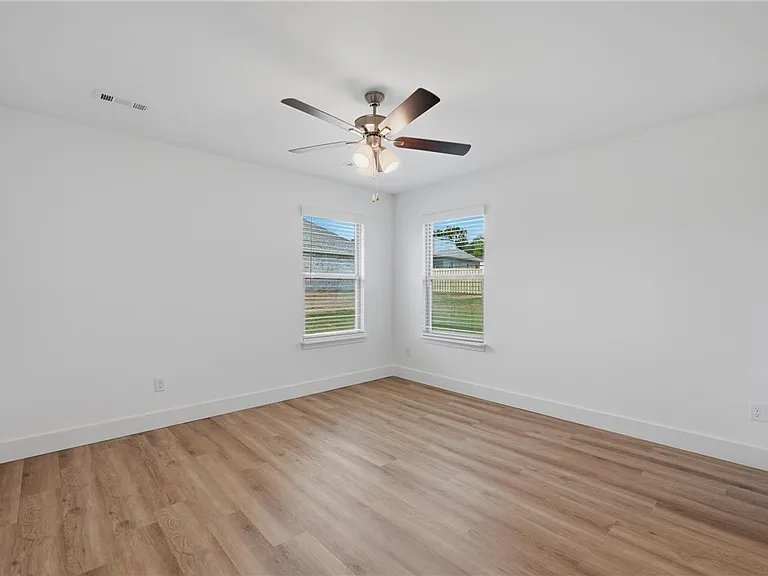 5089 Vista Ave — Photo 14