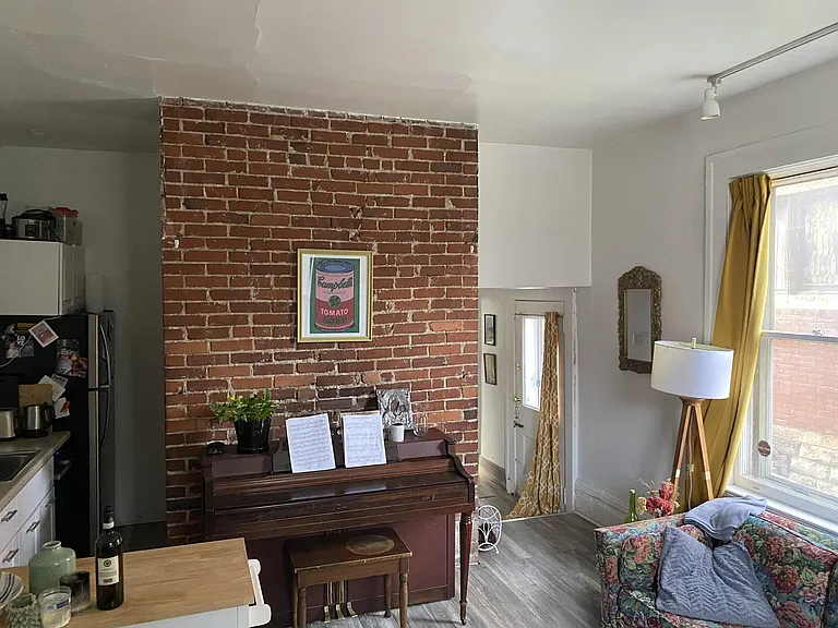 314 Stratford Avenue - 3 — Photo 2