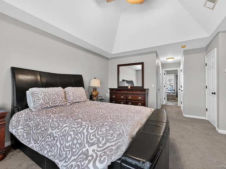 3 Moorefield Cir — Photo 29