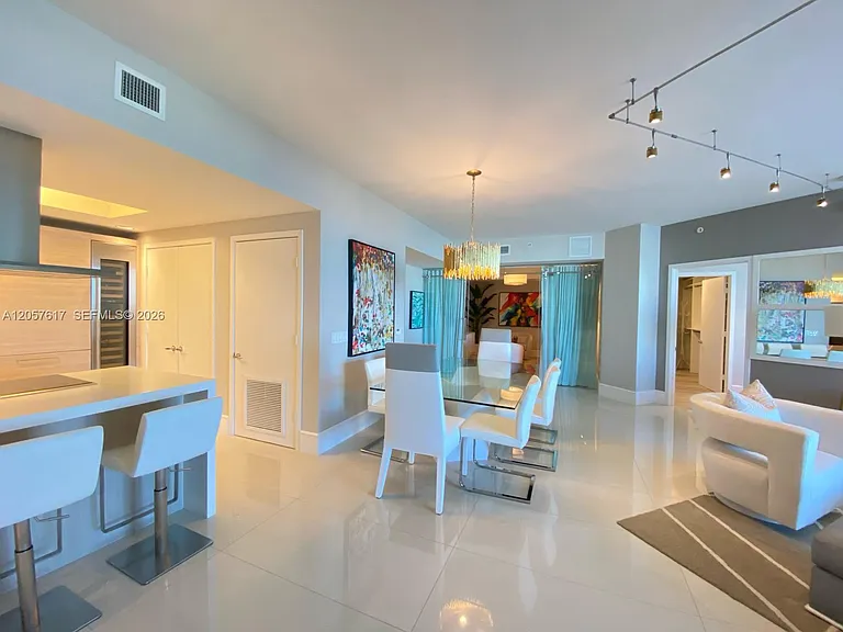 17301 Biscayne Blvd #1808 — Photo 8