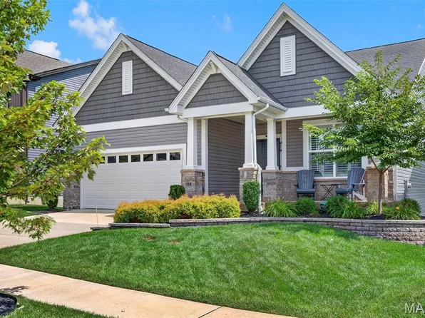 108 Maelin Dr, Lake Saint Louis, MO 63367