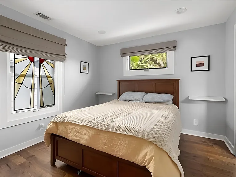 1526 Garden St — Photo 11