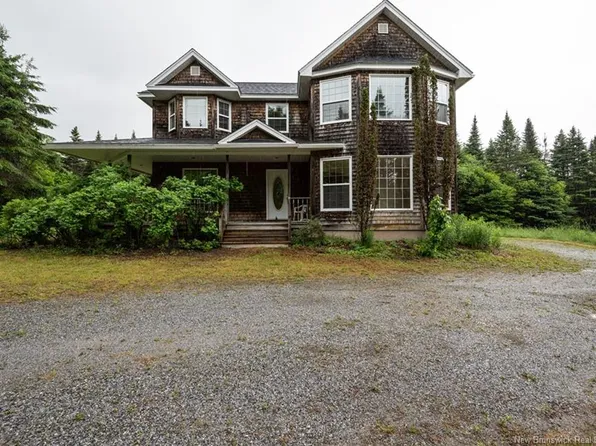 3912 Scenic Dr, Alma, NB E4H 1P7