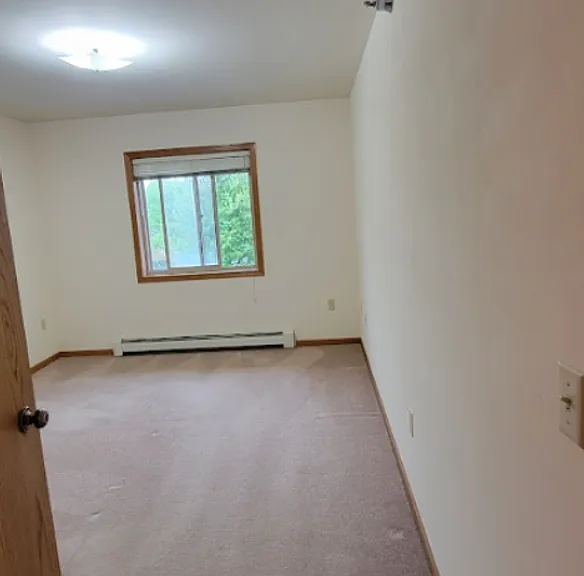 710 Monroe St — Photo 6