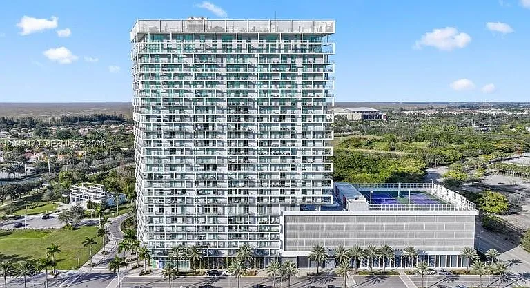 2000 Metropica Way #903 — Photo 38