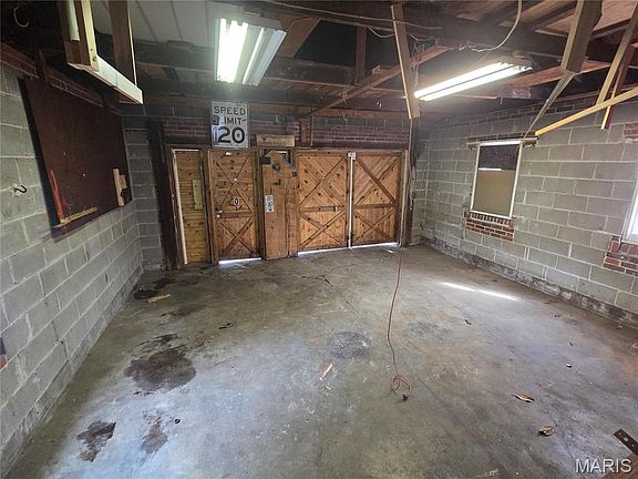 5th image of 1825 Ashby Rd