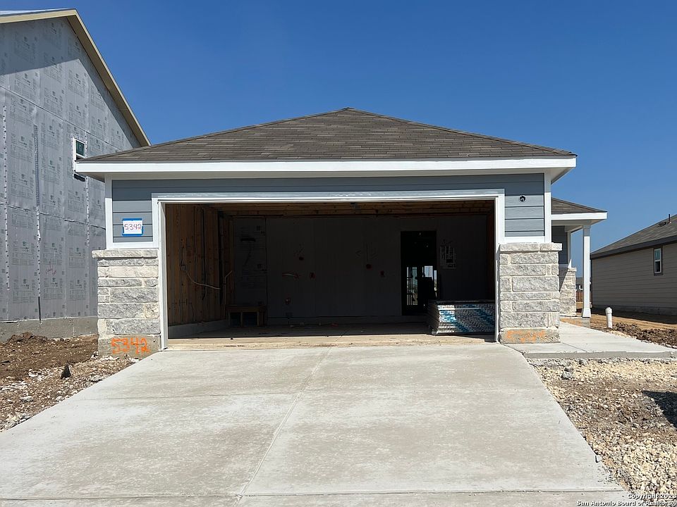 1st image of 5342 Frederick Bluff