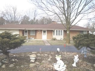 8275 Davison Rd, Davison, MI 48423