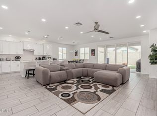 1194 E Meadowridge Dr, Casa Grande, AZ 85122