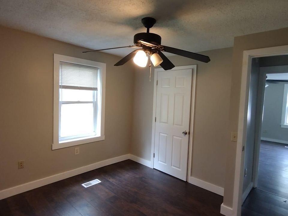 10 Mill St North Smithfield RI Zillow