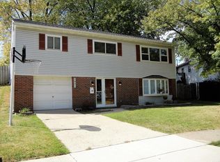 2805 Blackhawk Rd, Dayton, OH 45420