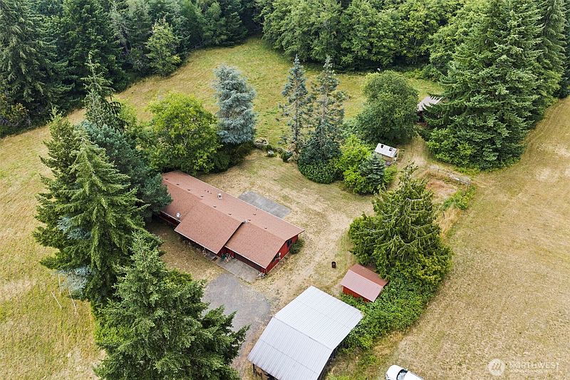 3rd image of 341 Frogner Road
