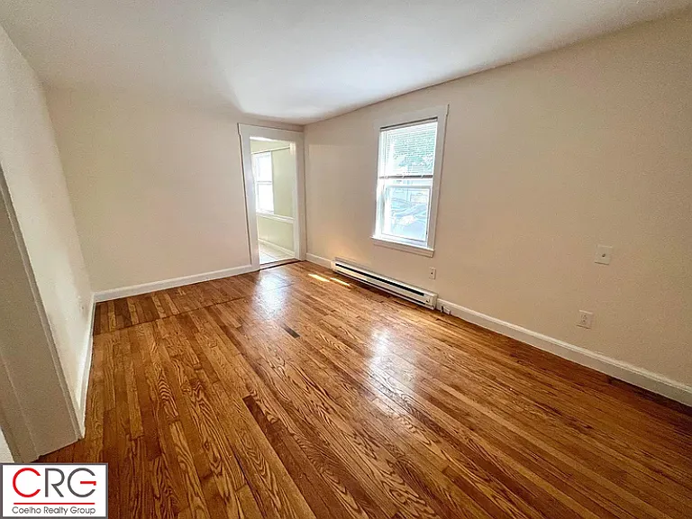 632 Main St #8 — Photo 4