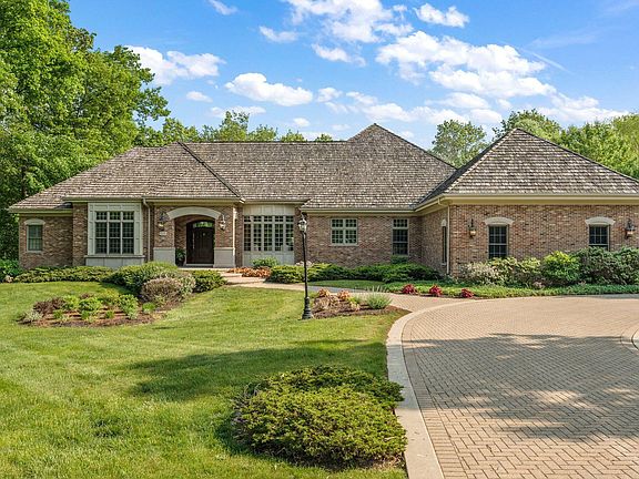 2nd image of 1191 Churchill Ln