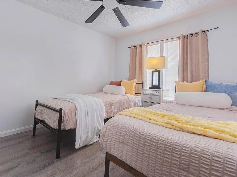 2902 Truxillo St — Photo 19