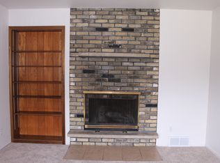 901 Laurie Dr, Madison, WI 53711