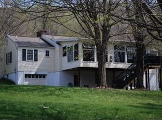 76 Turkey Hill Rd, Ithaca, NY 14850