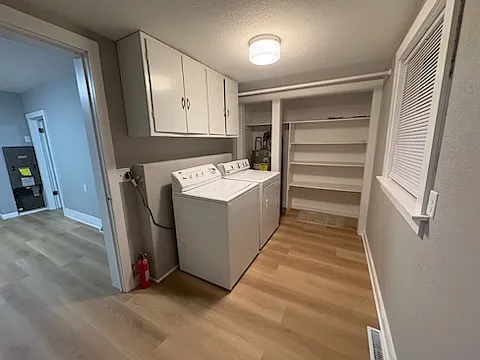 206 S West St — Photo 14