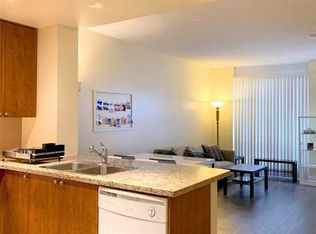 85 Bloor St E #908, Toronto, ON M4W 3Y1