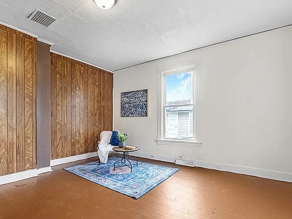 4th image of 2316 Aragon St