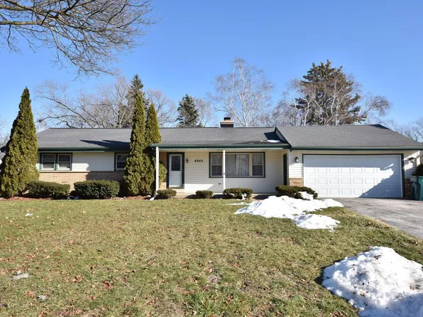 6942 North Bethmaur LANE, Milwaukee, WI 53209