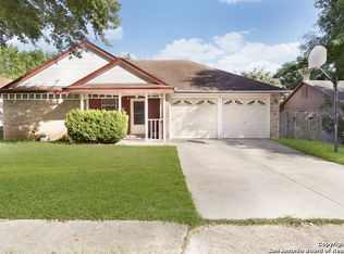 7810 Forest Briar, Live Oak, TX 78233