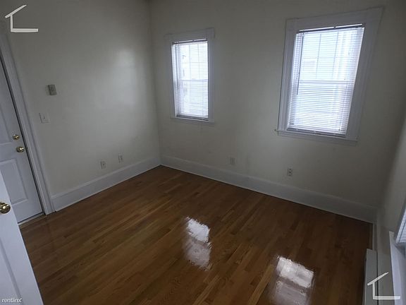 22_24 Everett Sq. #1 Boston (Allston) Unit Photo 3