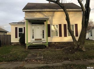 111 S Elm St, Washington, IL