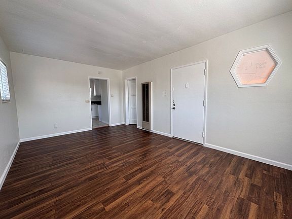 2nd image of 723 S La Verne Ave #727-1/2