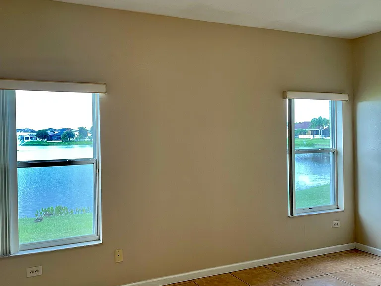 13676 Hawk Lake Dr — Photo 7