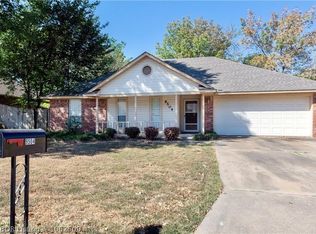 9504 Bridgeford Rd, Fort Smith, AR 72908