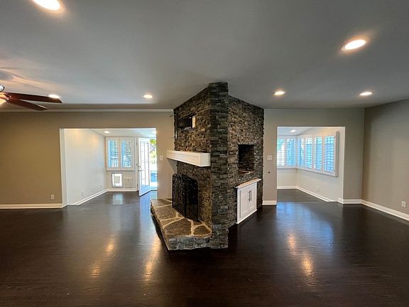 4th image of 8541 Tunney Ave