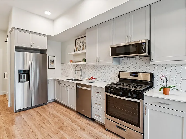 Kitchen with under cabinet lighting