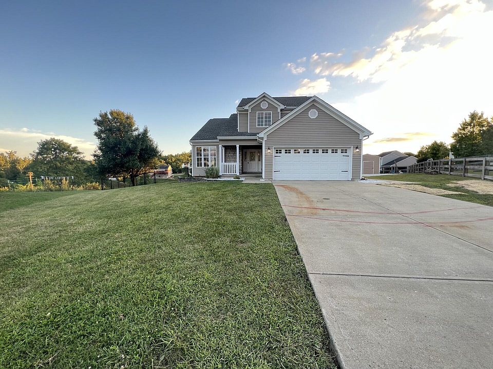 1st image of 10416 Lynchburg Dr