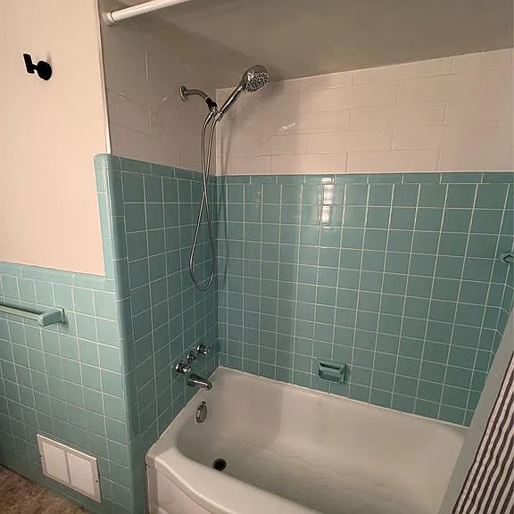 721 Devonshire Rd — Photo 36