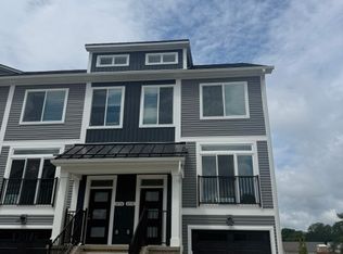 2778 Bristol Ridge Dr #38, Ann Arbor, MI 48105